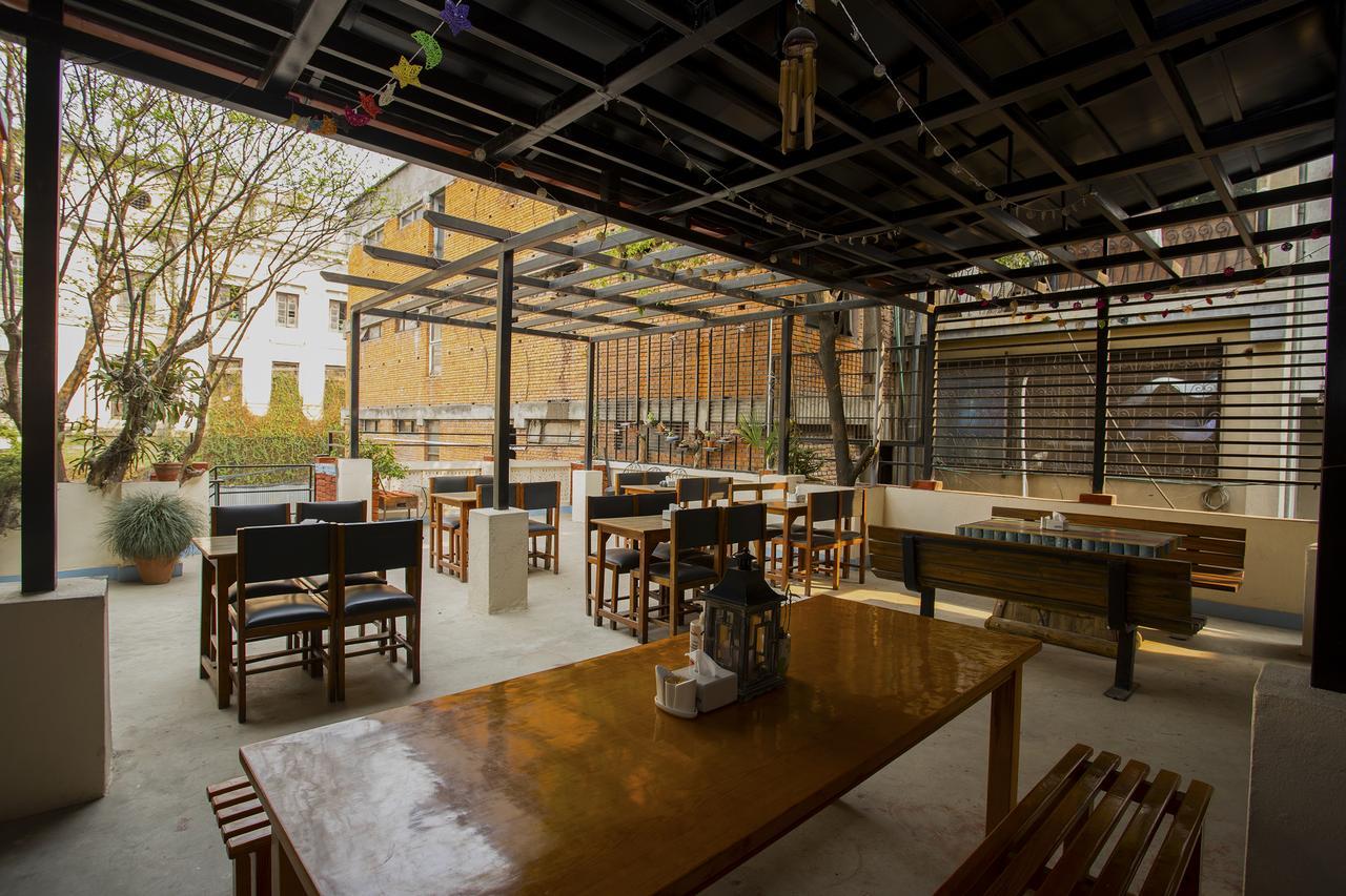 Oyo 131 Hotel Milarepa Catmandu Exterior foto