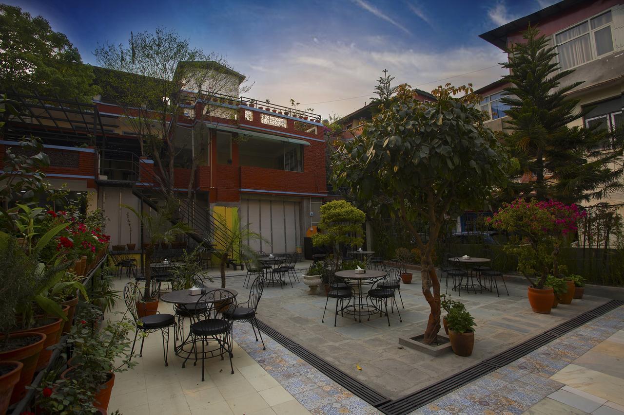 Oyo 131 Hotel Milarepa Catmandu Exterior foto